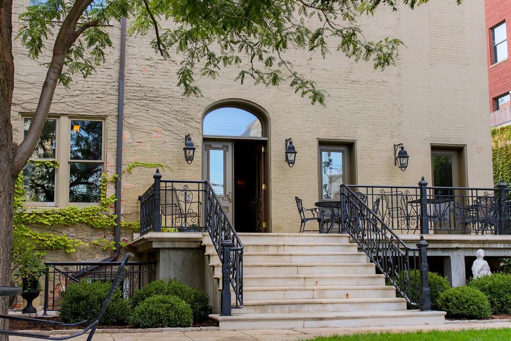 The Wheeler Mansion Hotel Chicago Exterior photo