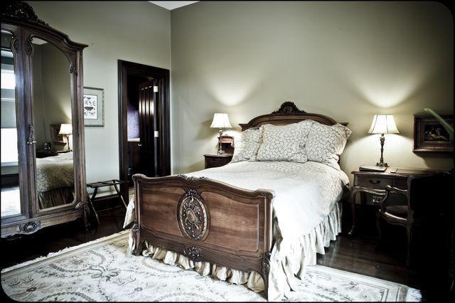 The Wheeler Mansion Hotel Chicago Room photo